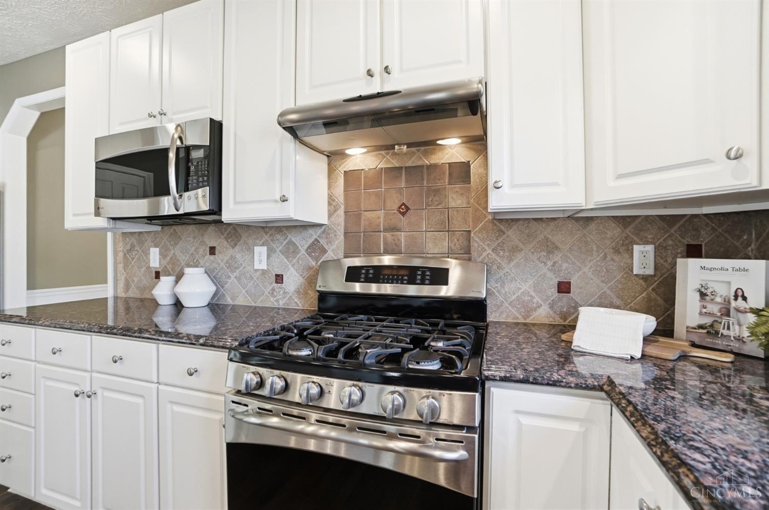 7527 Providence Woods Court