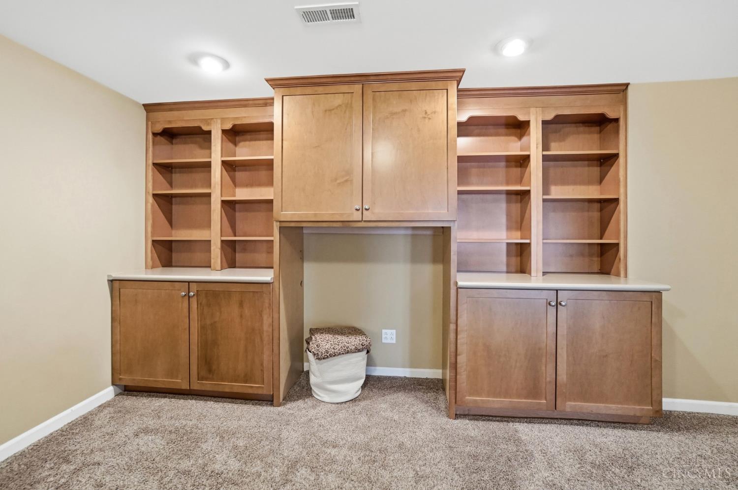 7527 Providence Woods Court