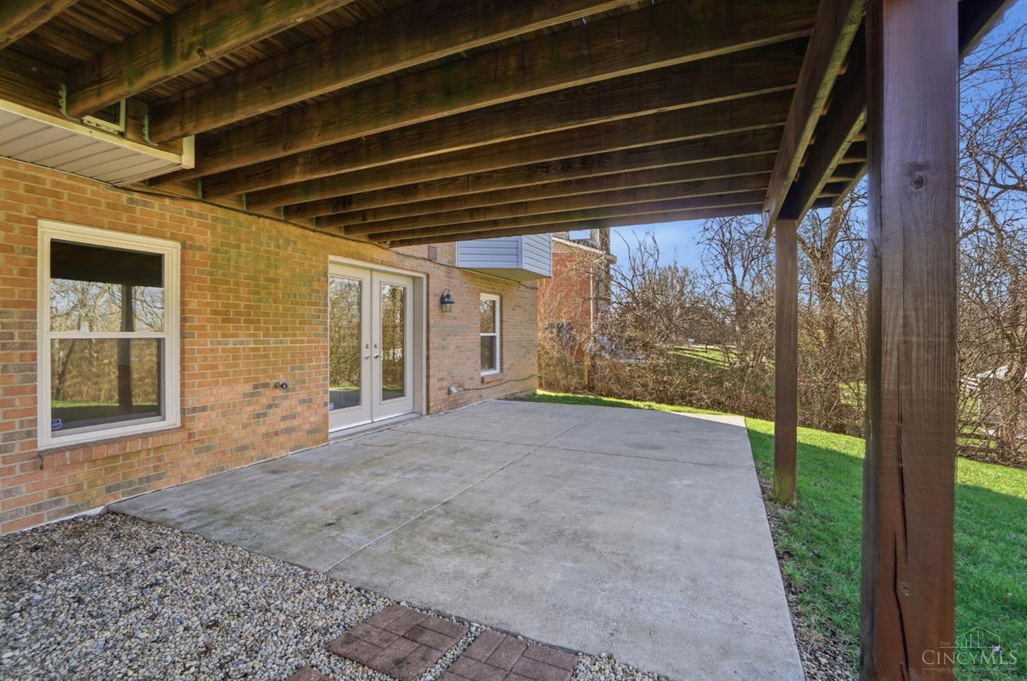 7527 Providence Woods Court