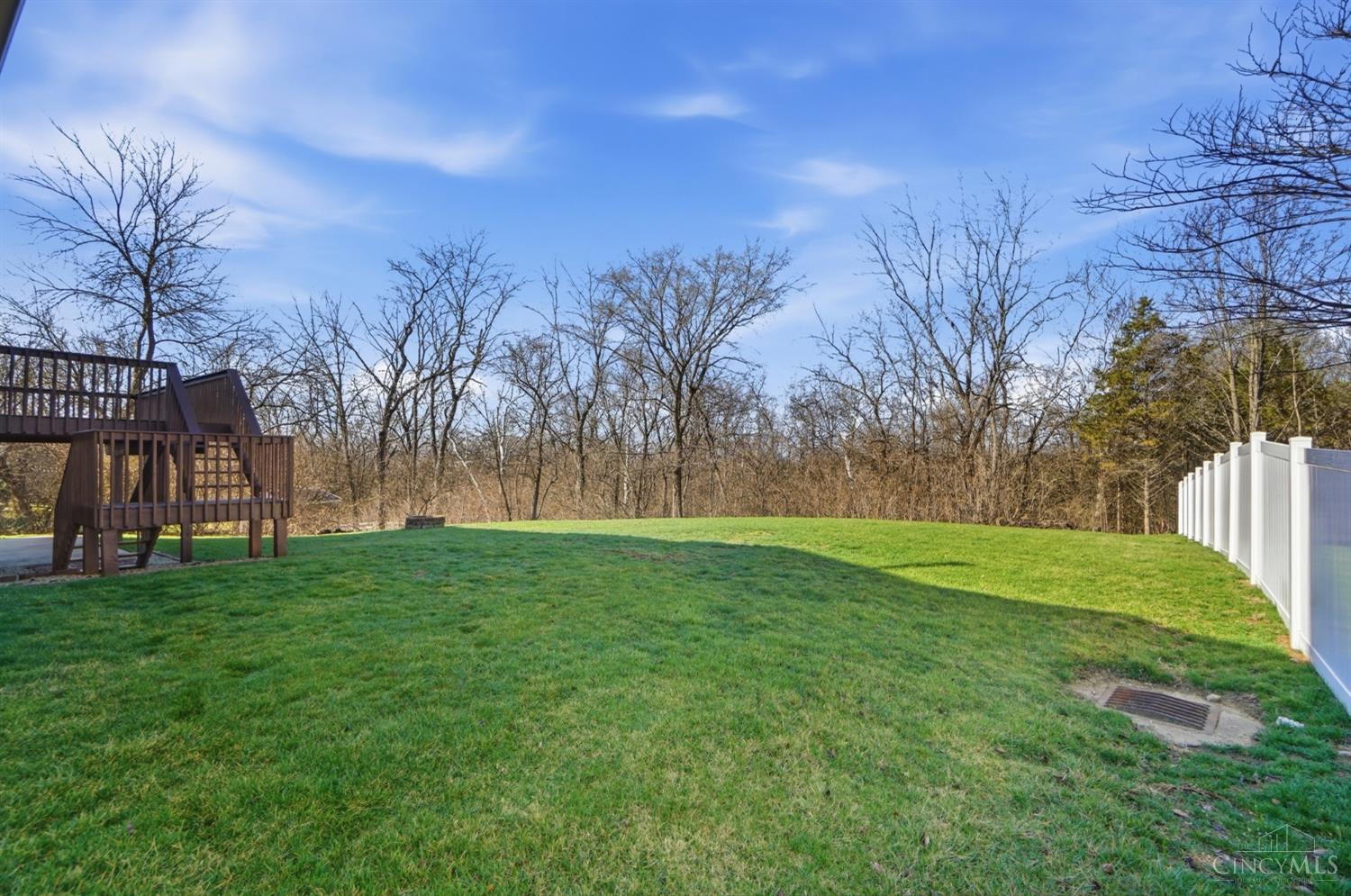 7527 Providence Woods Court