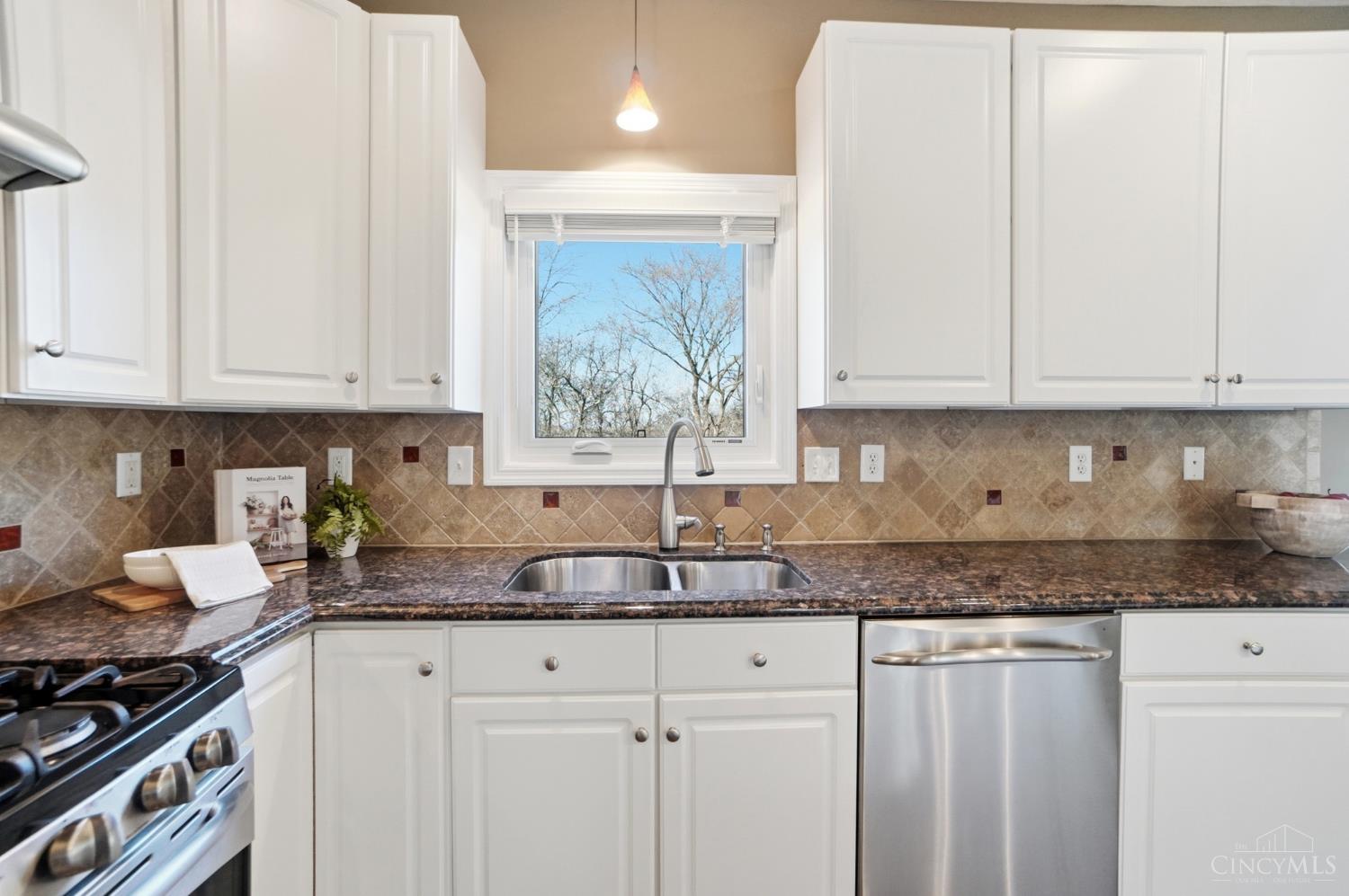 7527 Providence Woods Court