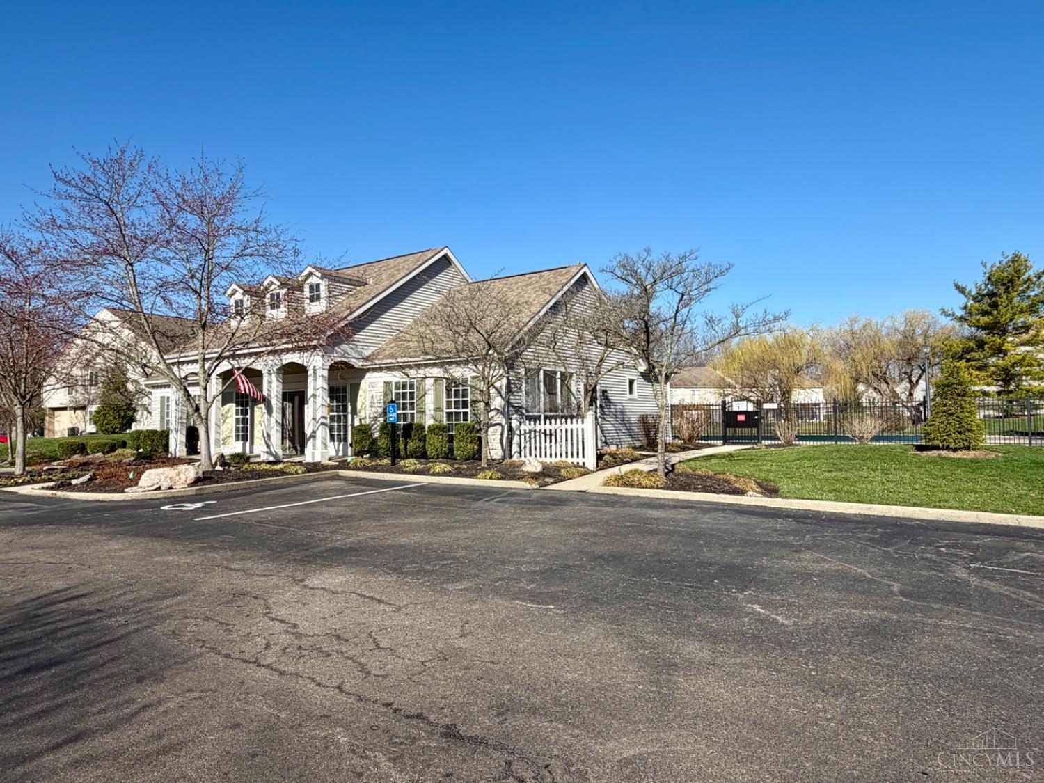 9917 Shorewood Lane 5-B