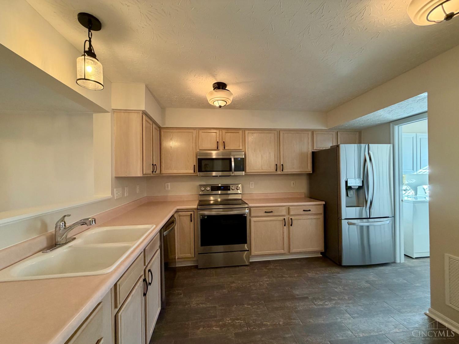 9917 Shorewood Lane 5-B