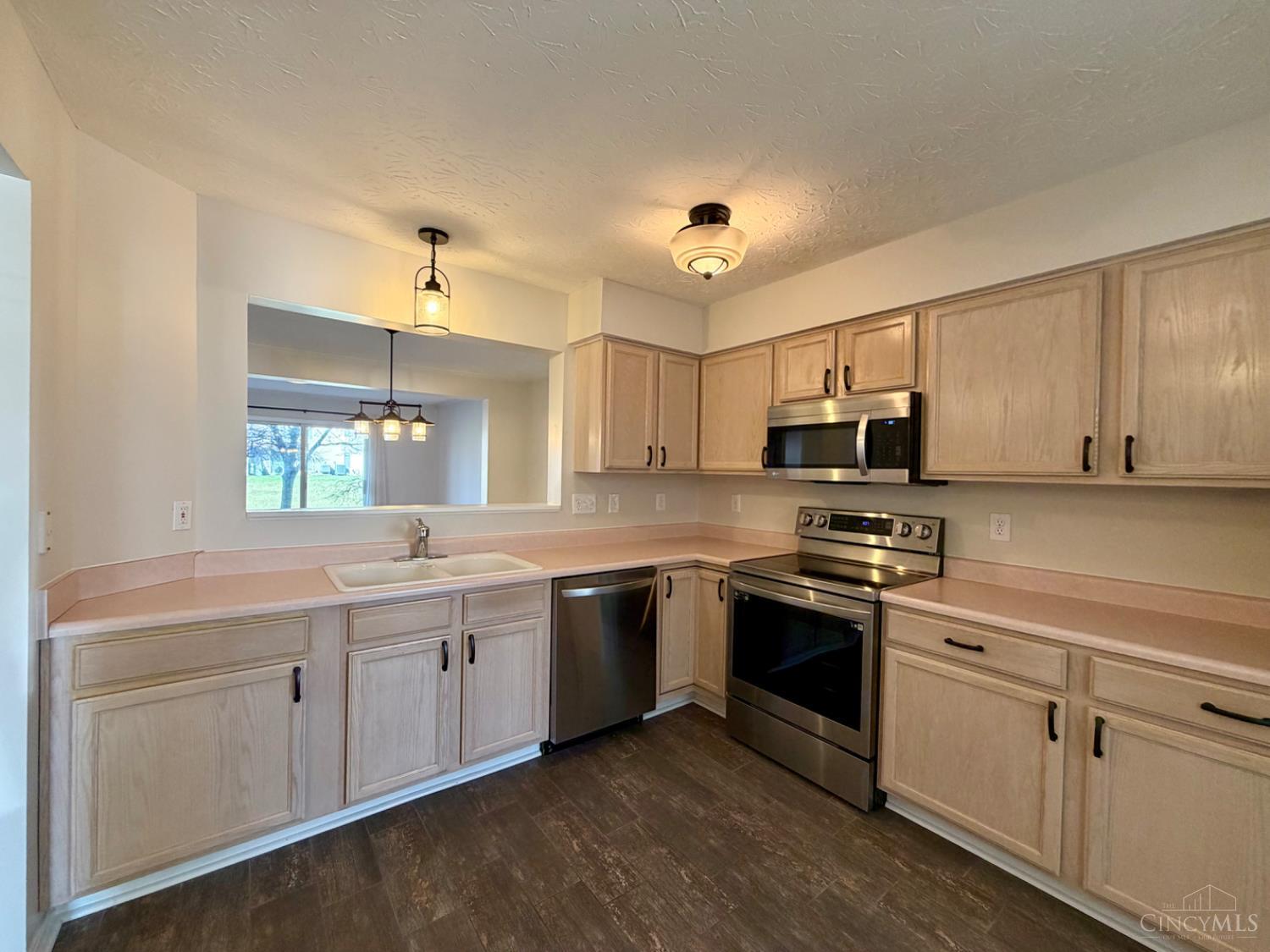 9917 Shorewood Lane 5-B