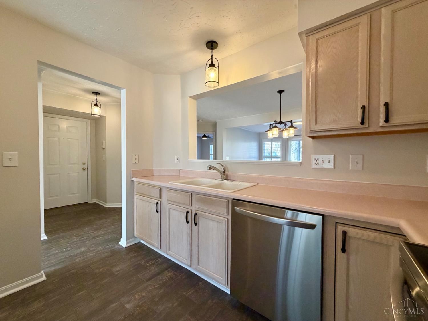 9917 Shorewood Lane 5-B