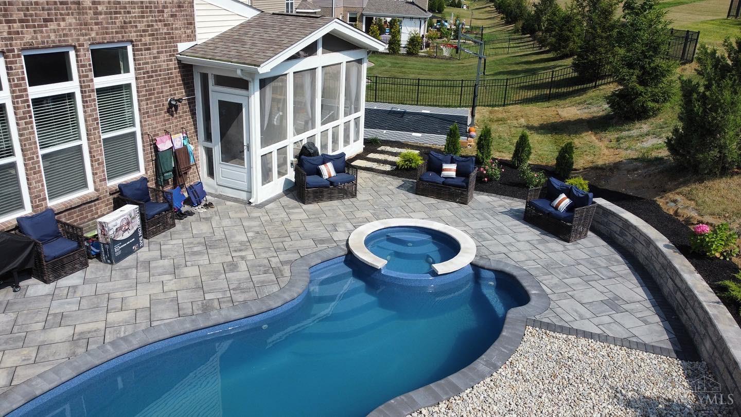 5042 Greenshire Drive