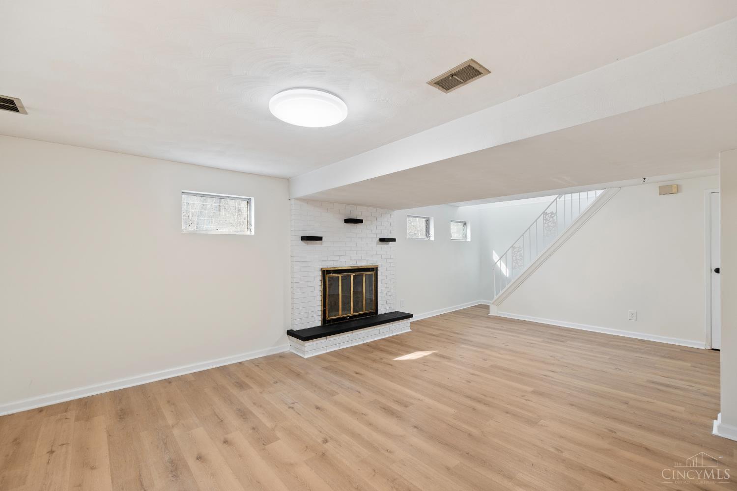 332 Lux Avenue