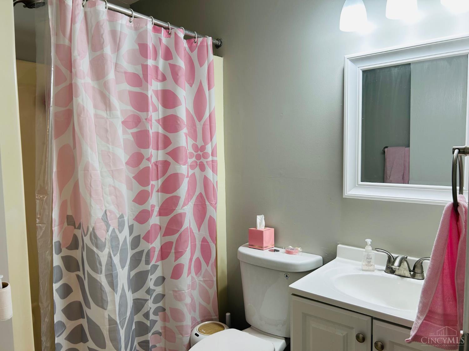 5944 Harrison Avenue 49