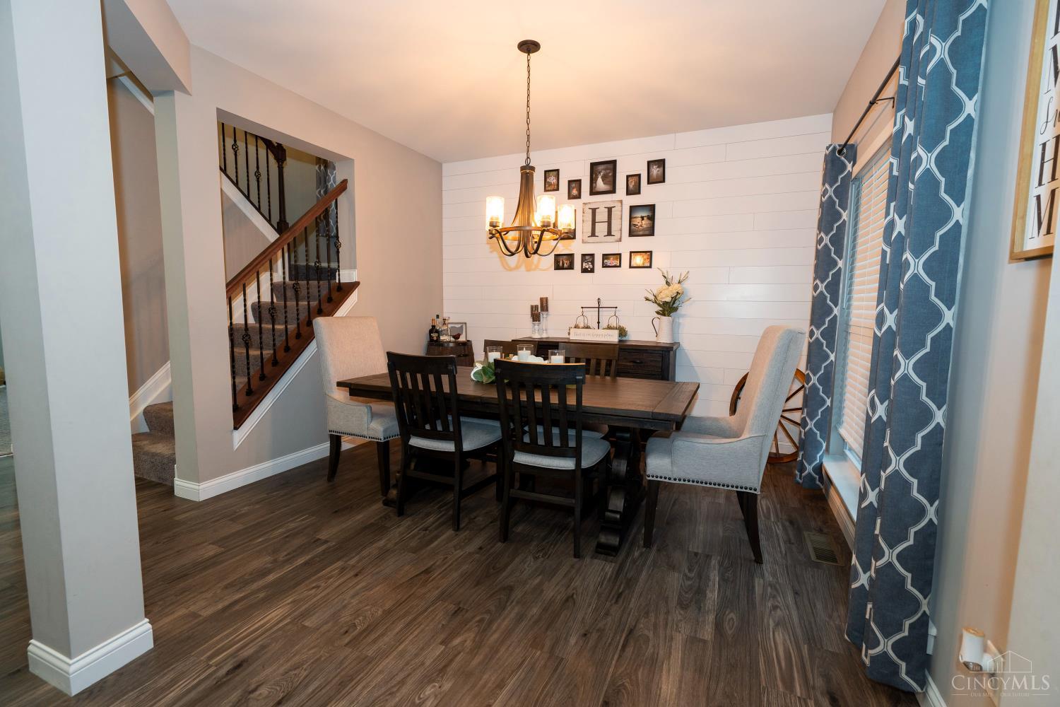 6104 Southern Hills Drive