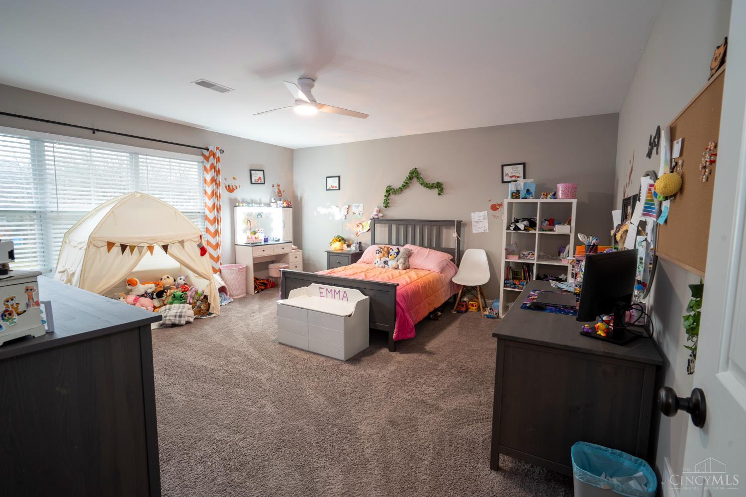 6104 Southern Hills Drive