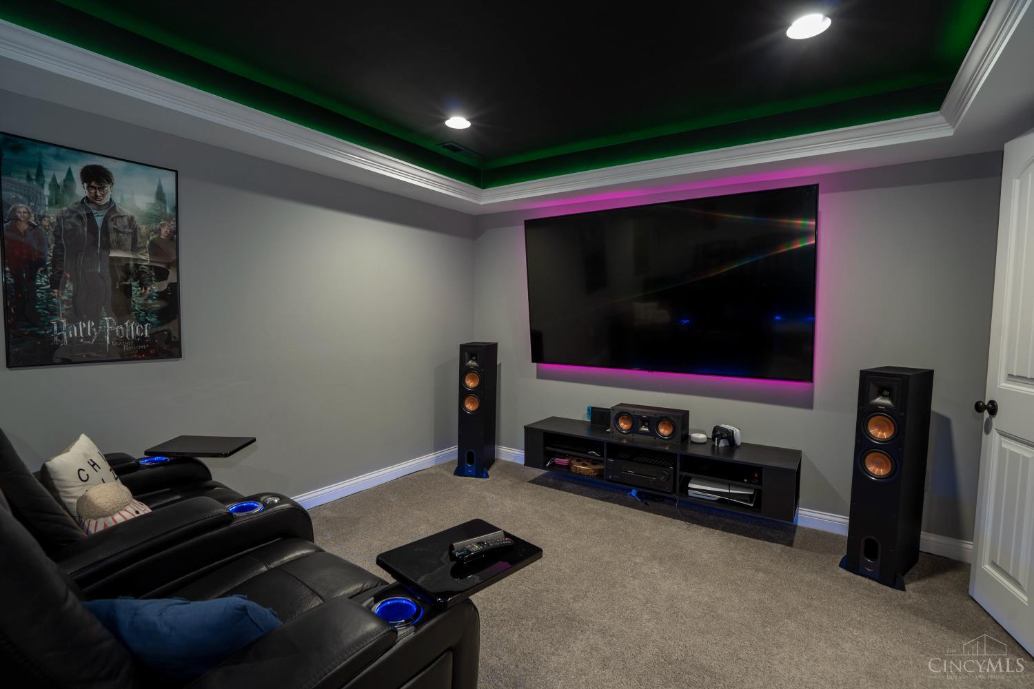 6104 Southern Hills Drive