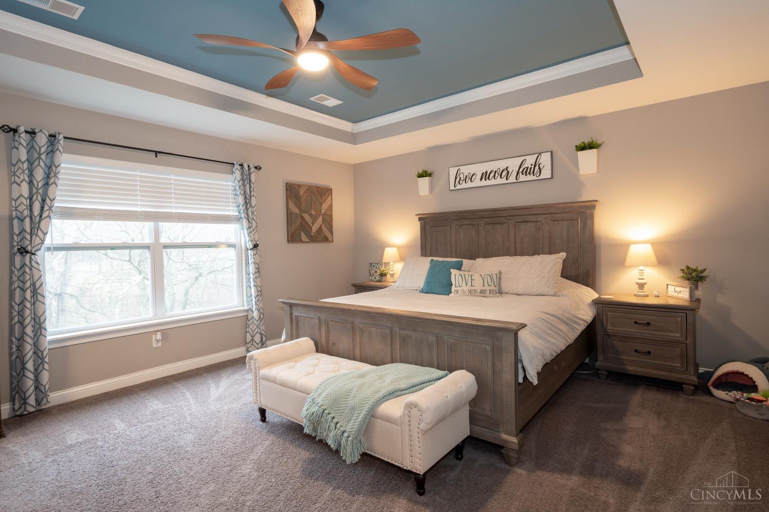 6104 Southern Hills Drive