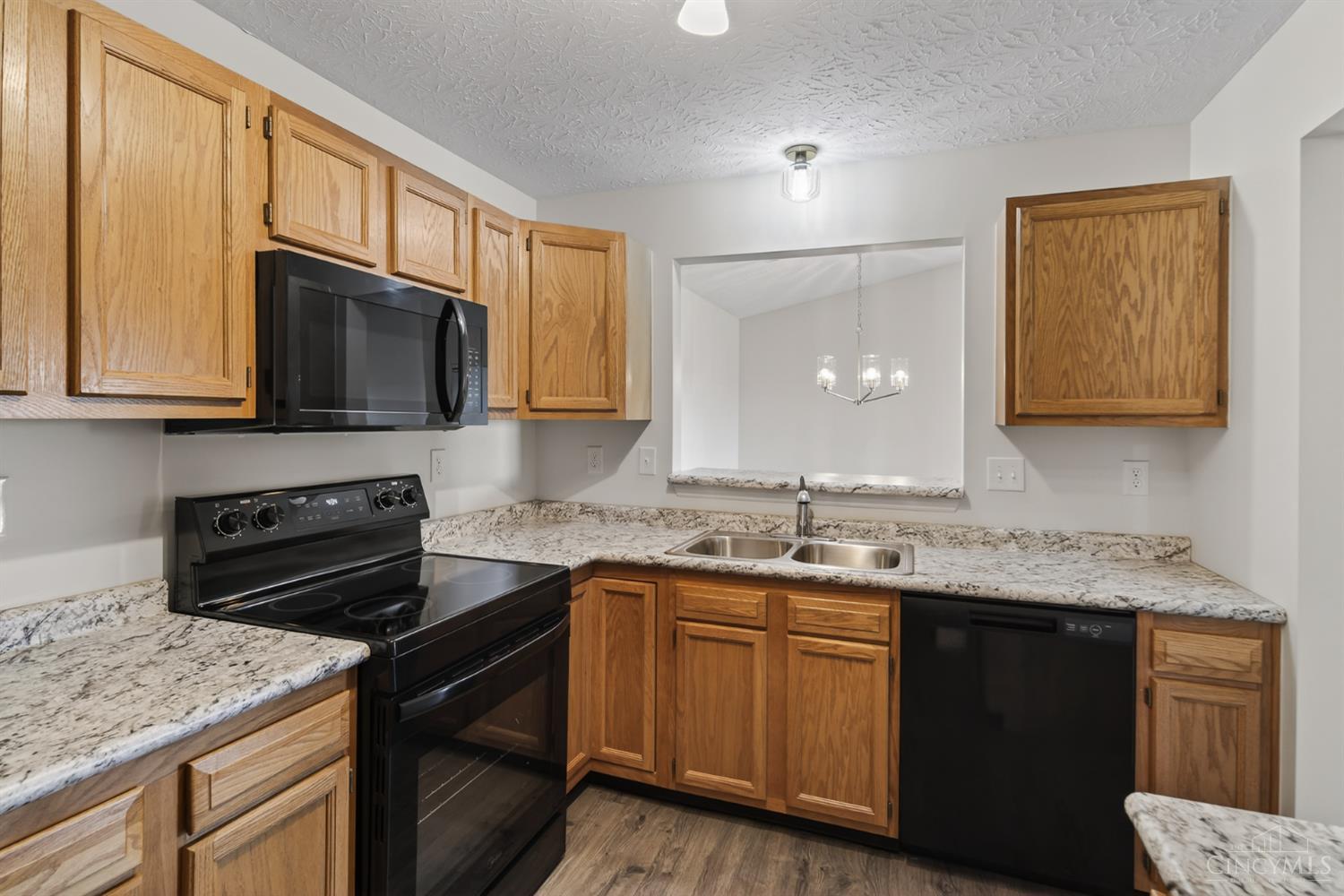 7920 Jessies Way 303