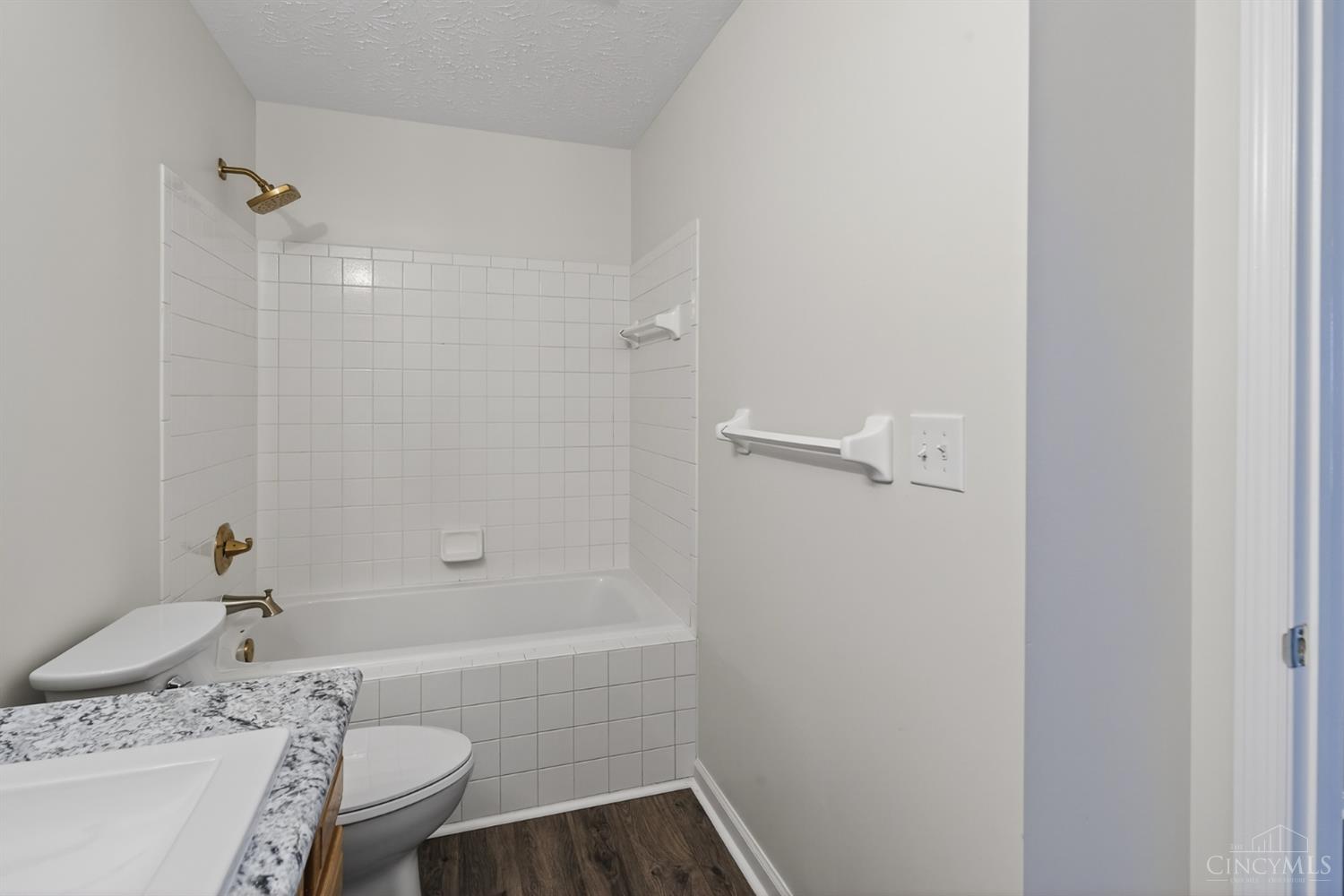 7920 Jessies Way 303