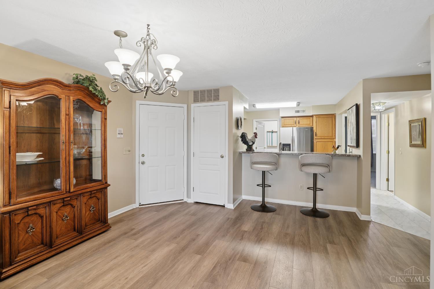 1200 Cobblestone Court 103