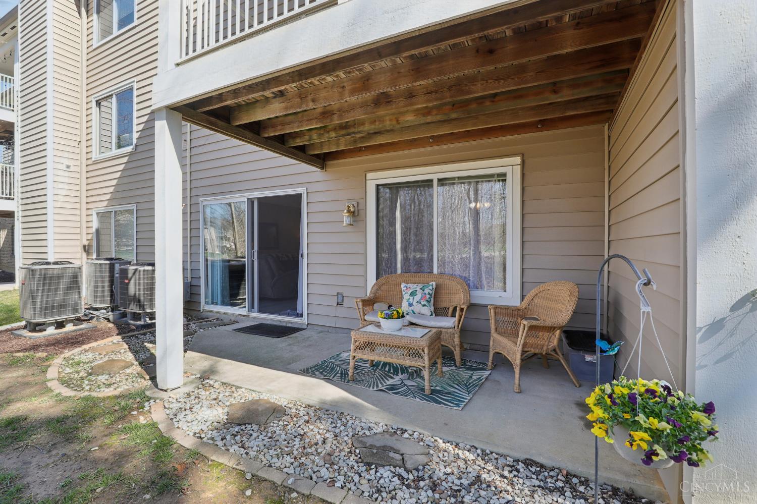 1200 Cobblestone Court 103