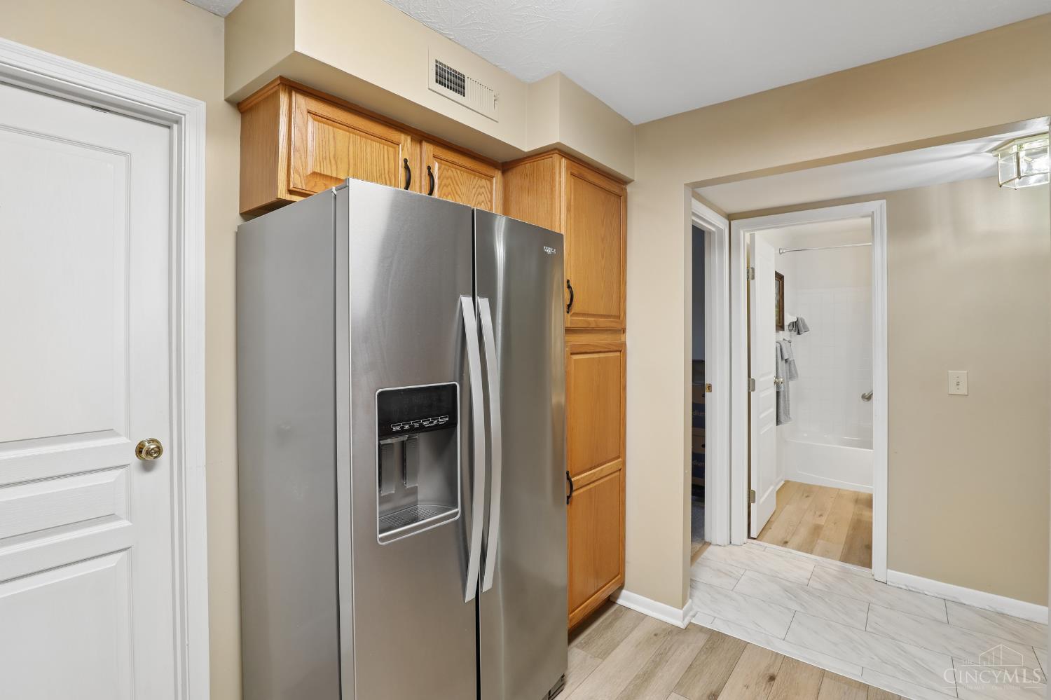 1200 Cobblestone Court 103