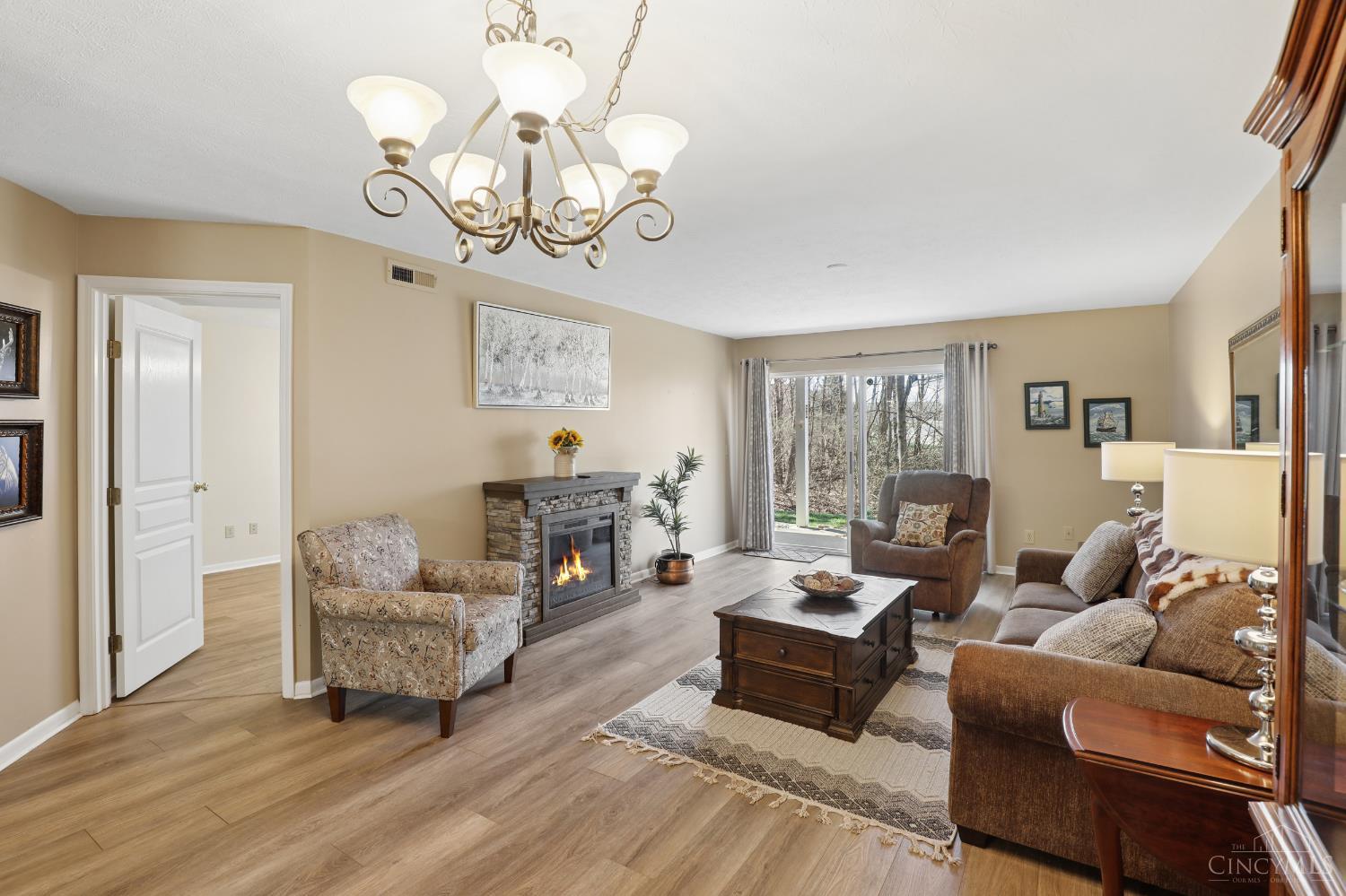 1200 Cobblestone Court 103
