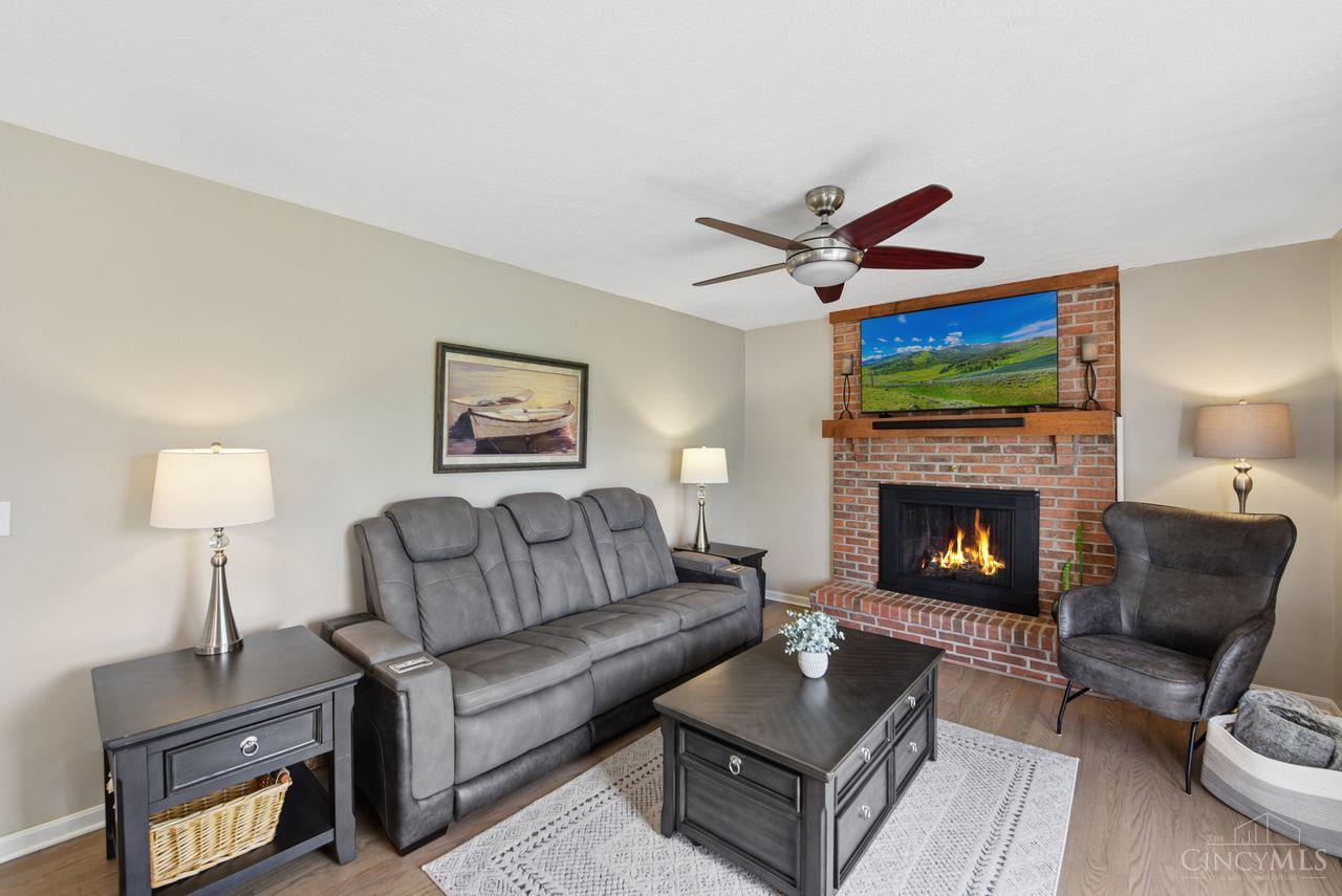 5857 Keystone Court