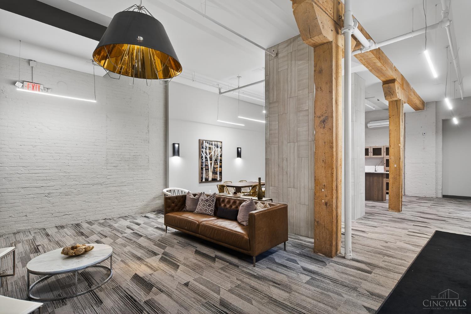 813 Broadway Street 101