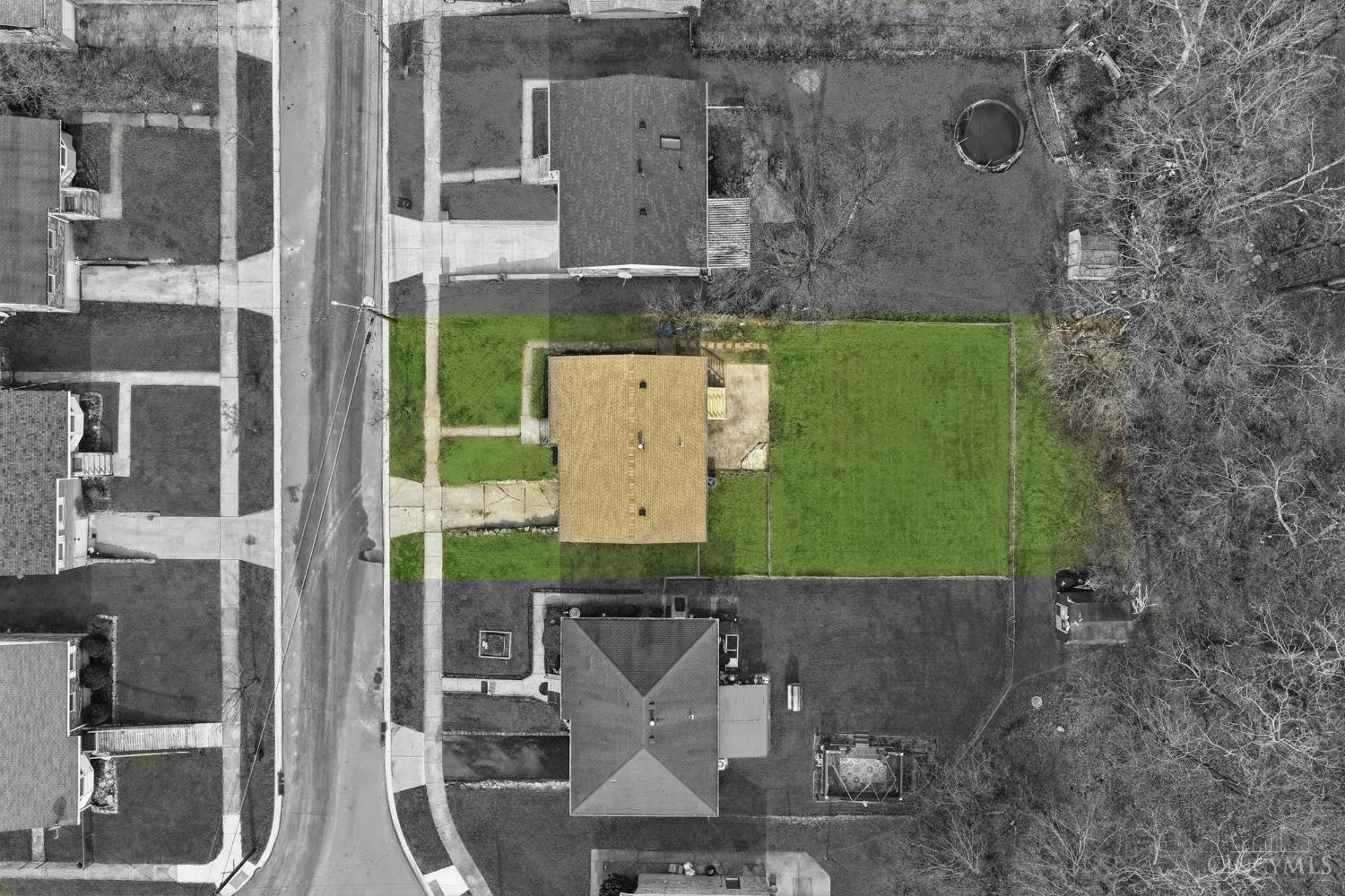 2043 E Teralta Circle