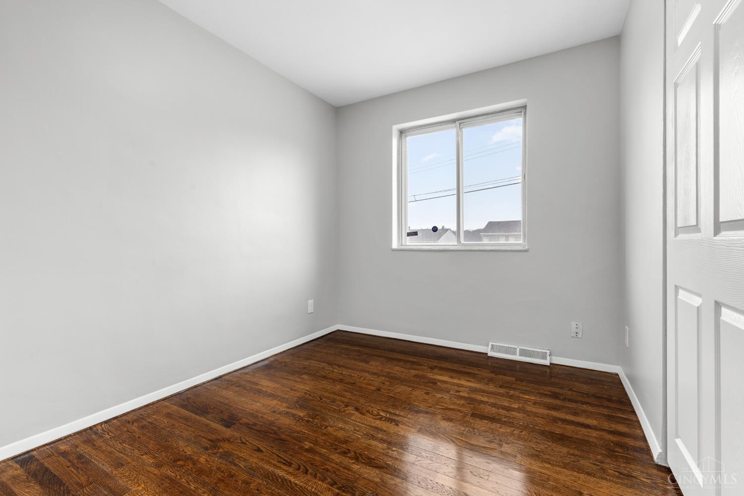 2043 E Teralta Circle