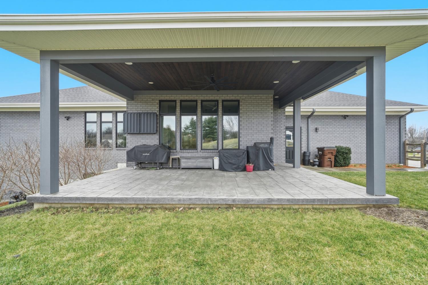 2239 Quail Run Farm Lane