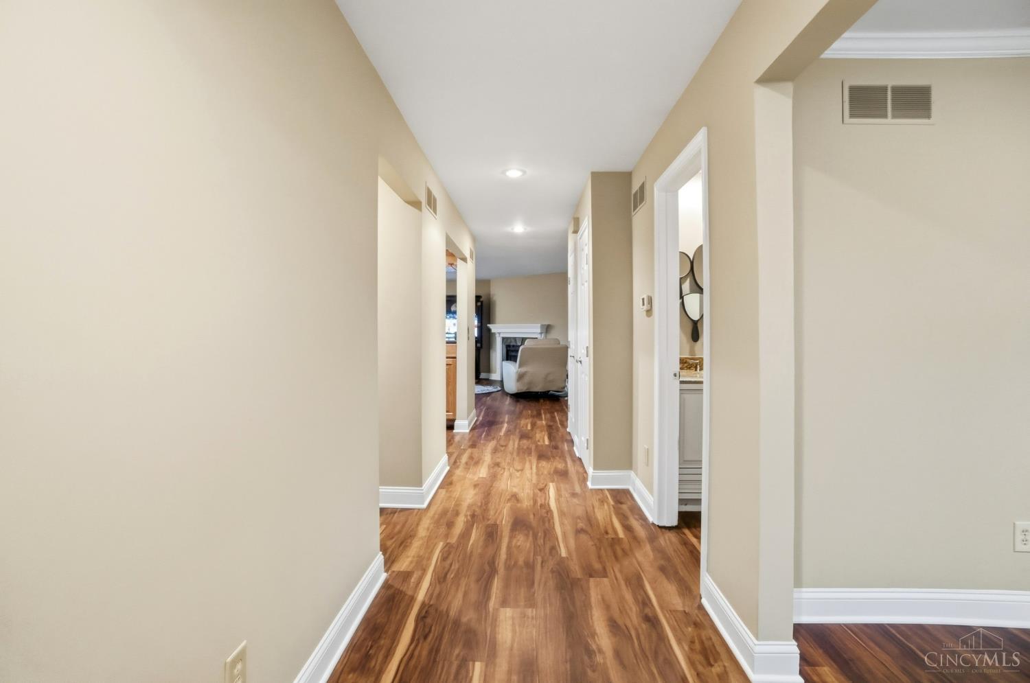 11143 Jardin Place