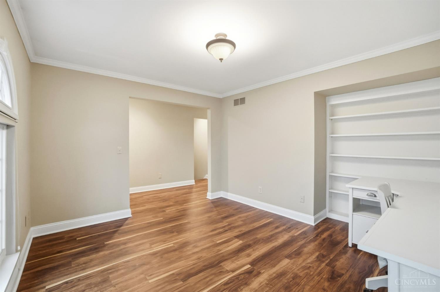 11143 Jardin Place