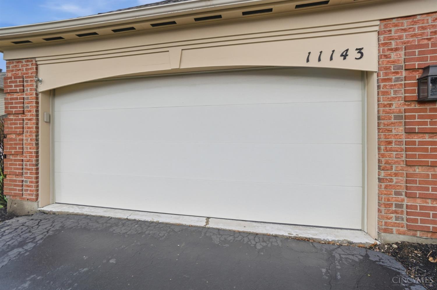 11143 Jardin Place