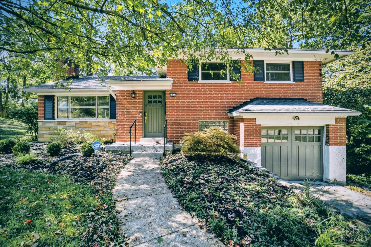 1419 Wolfangel Road