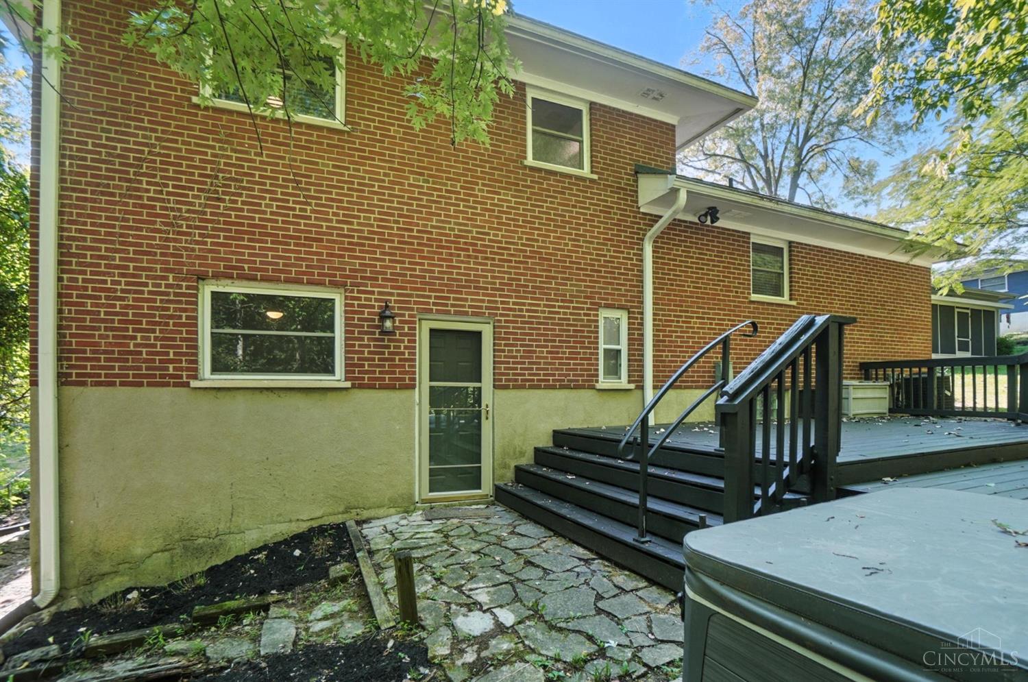 1419 Wolfangel Road