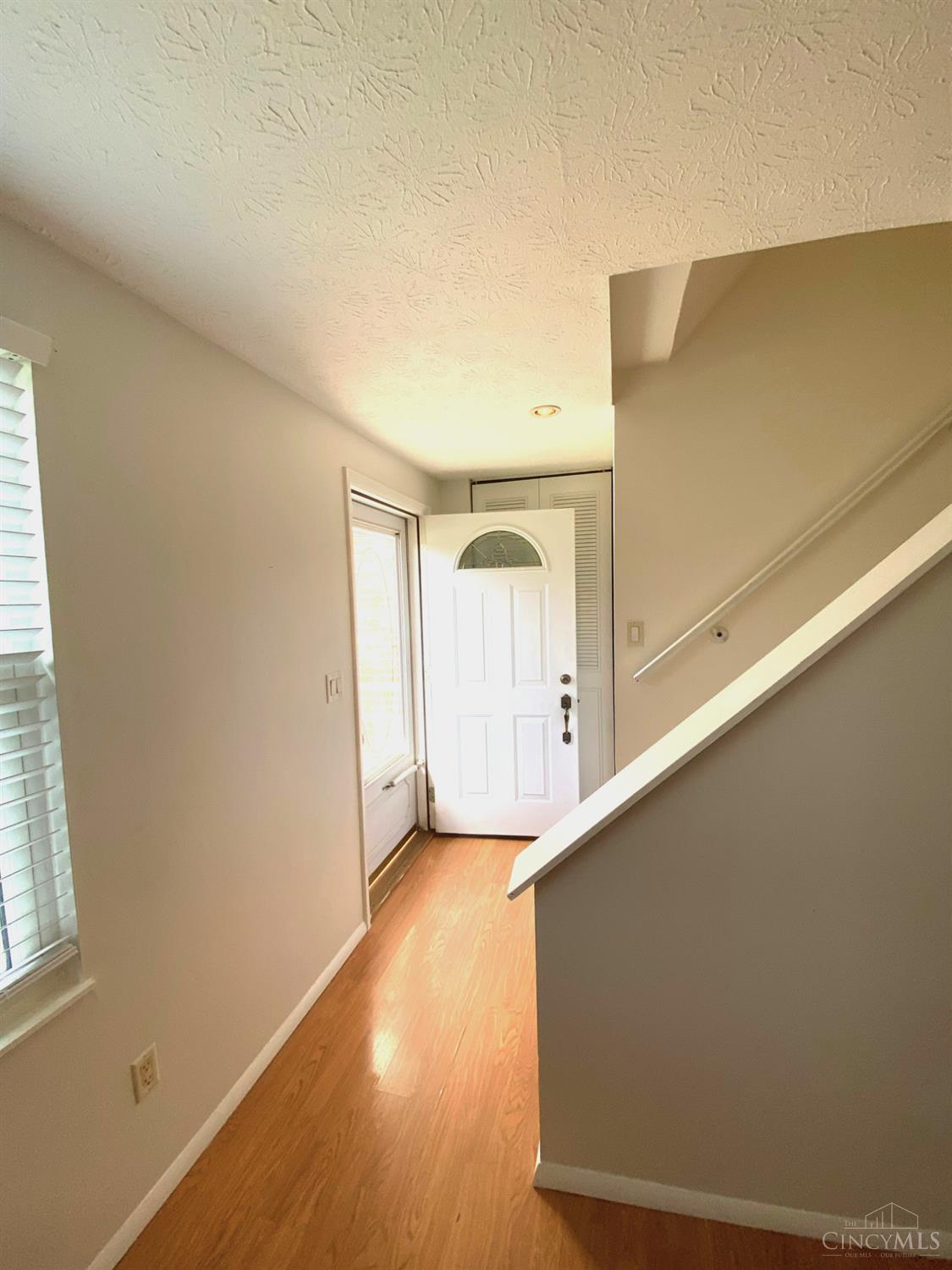 614 Glenrose Lane
