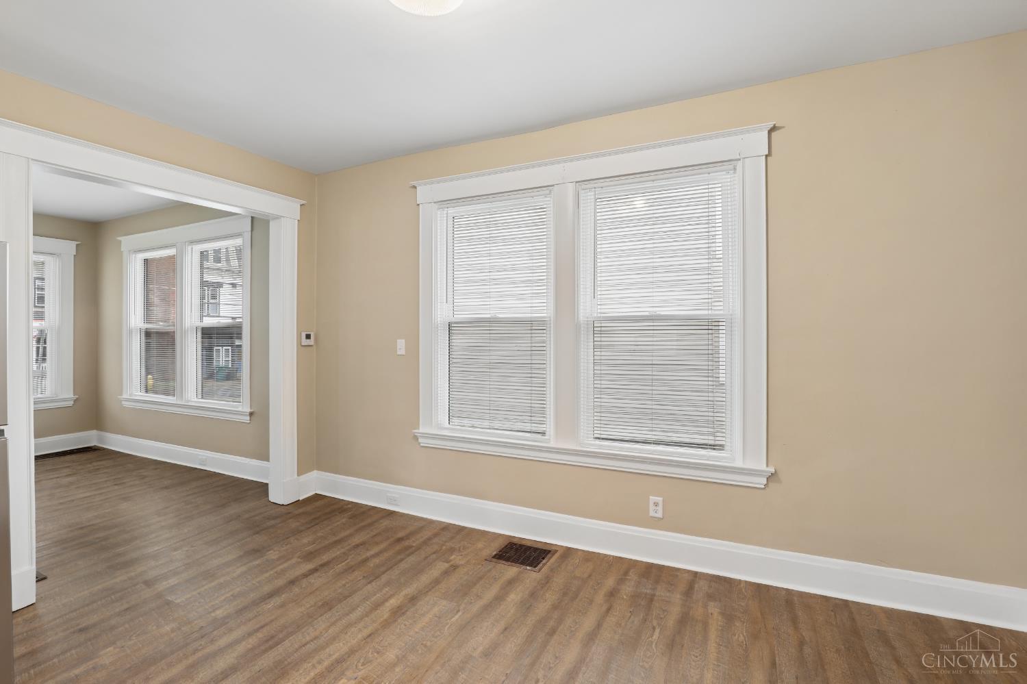 607 Hawthorne Avenue