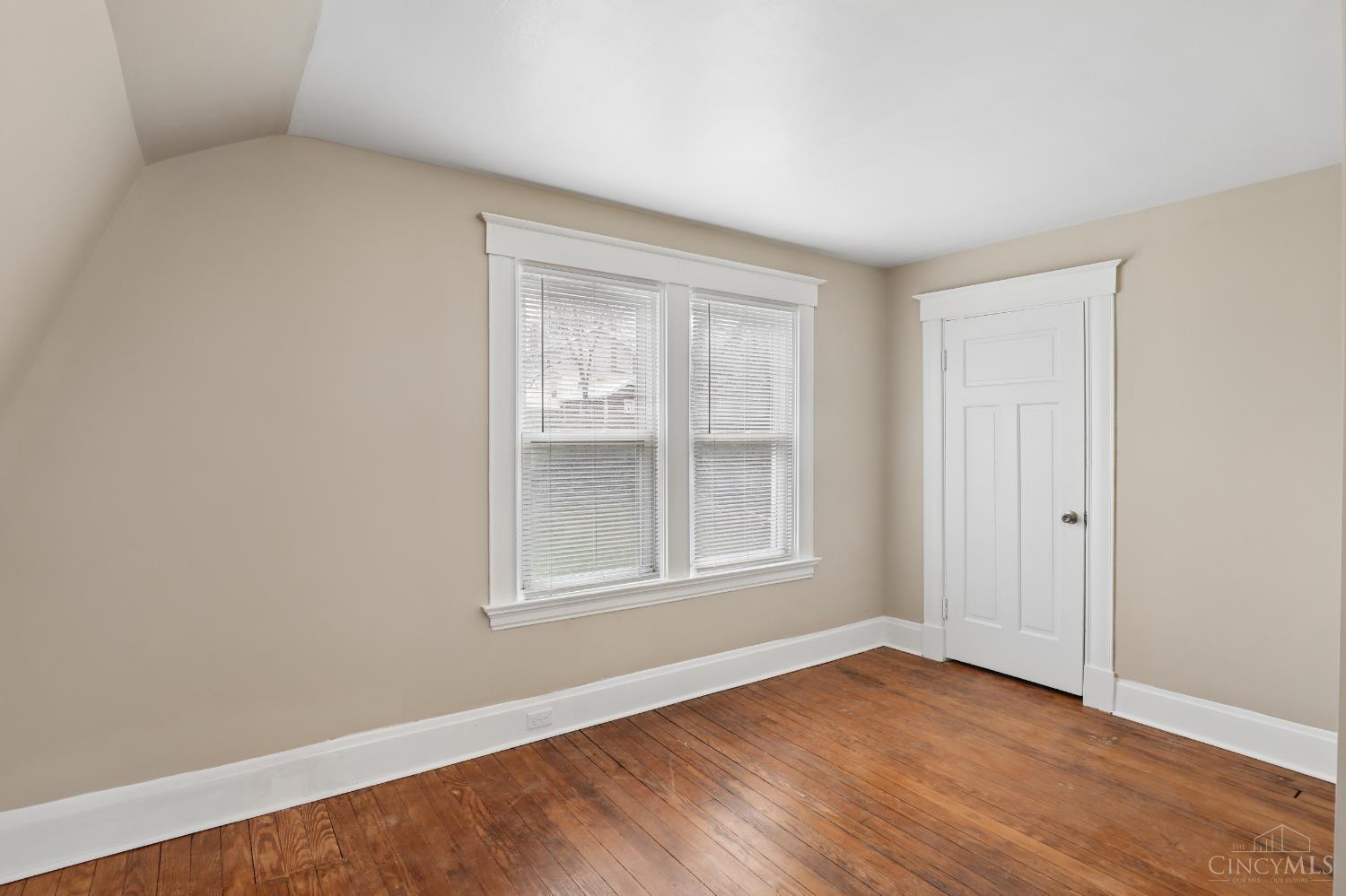 607 Hawthorne Avenue