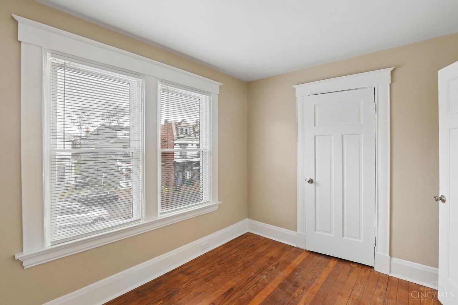 607 Hawthorne Avenue