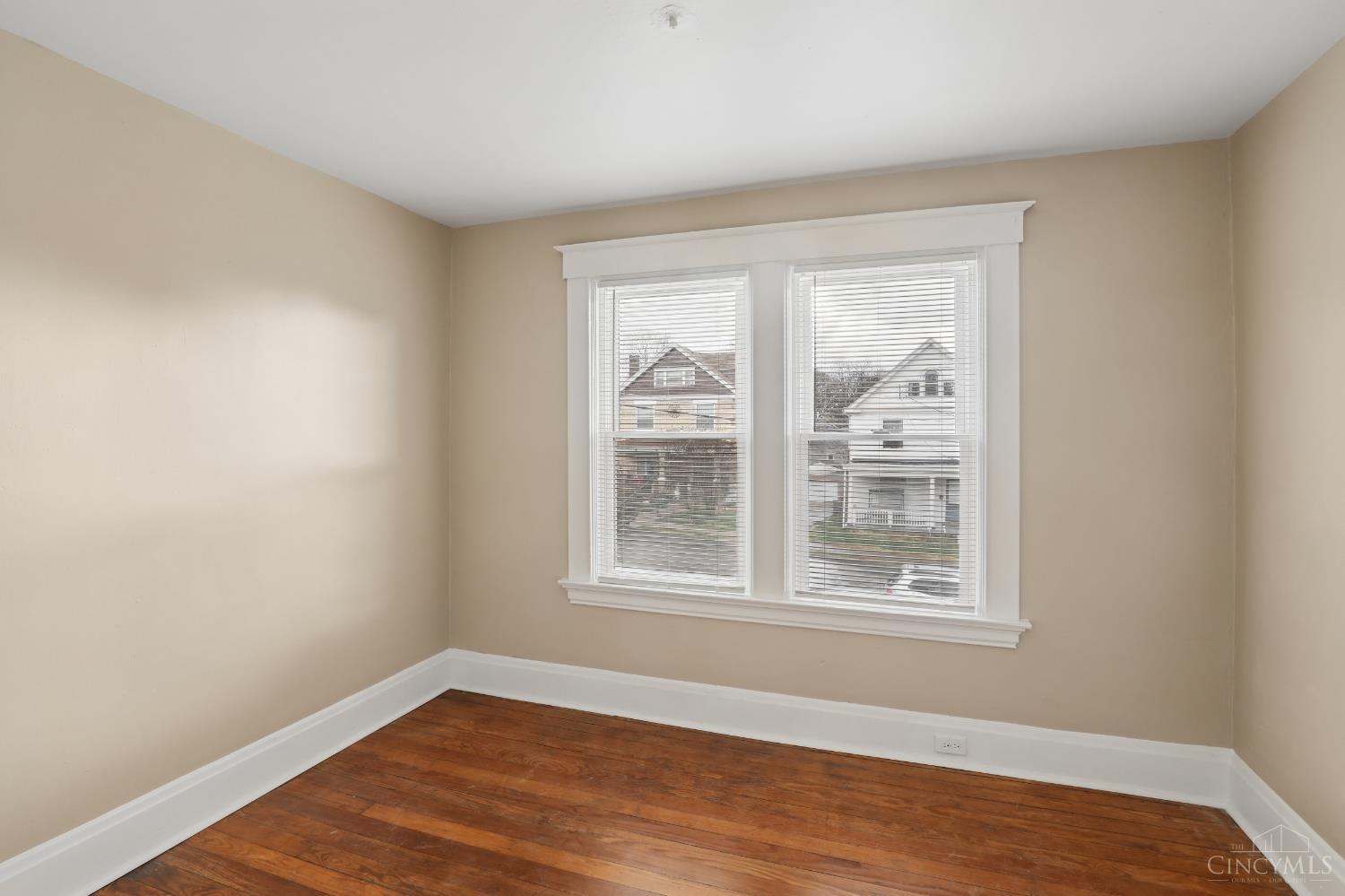 607 Hawthorne Avenue