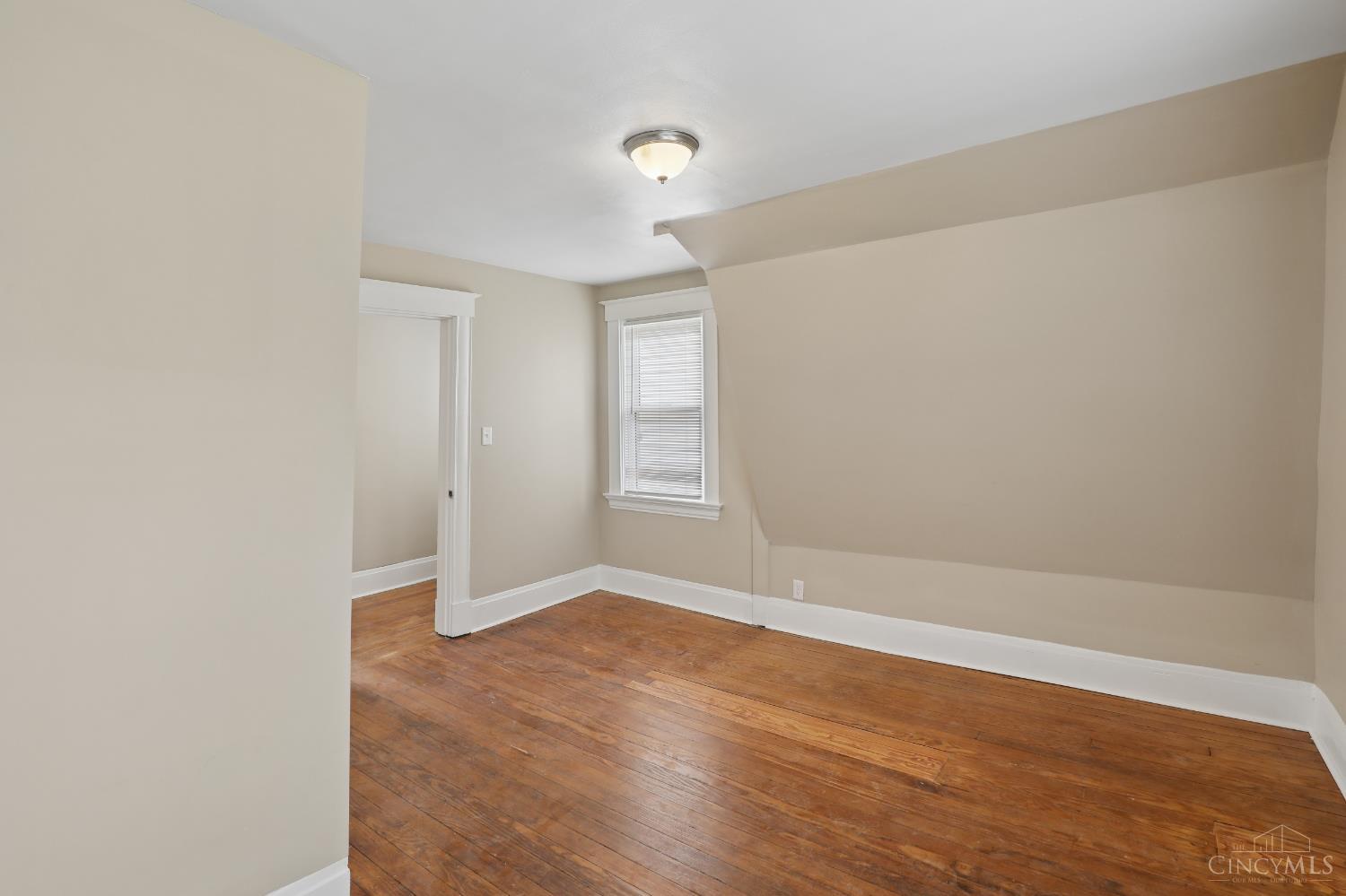 607 Hawthorne Avenue