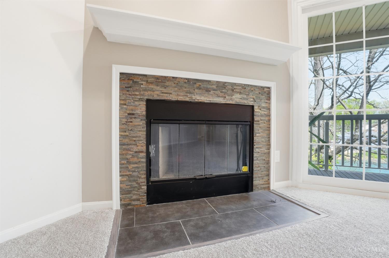 3675 W Galbraith Road 16
