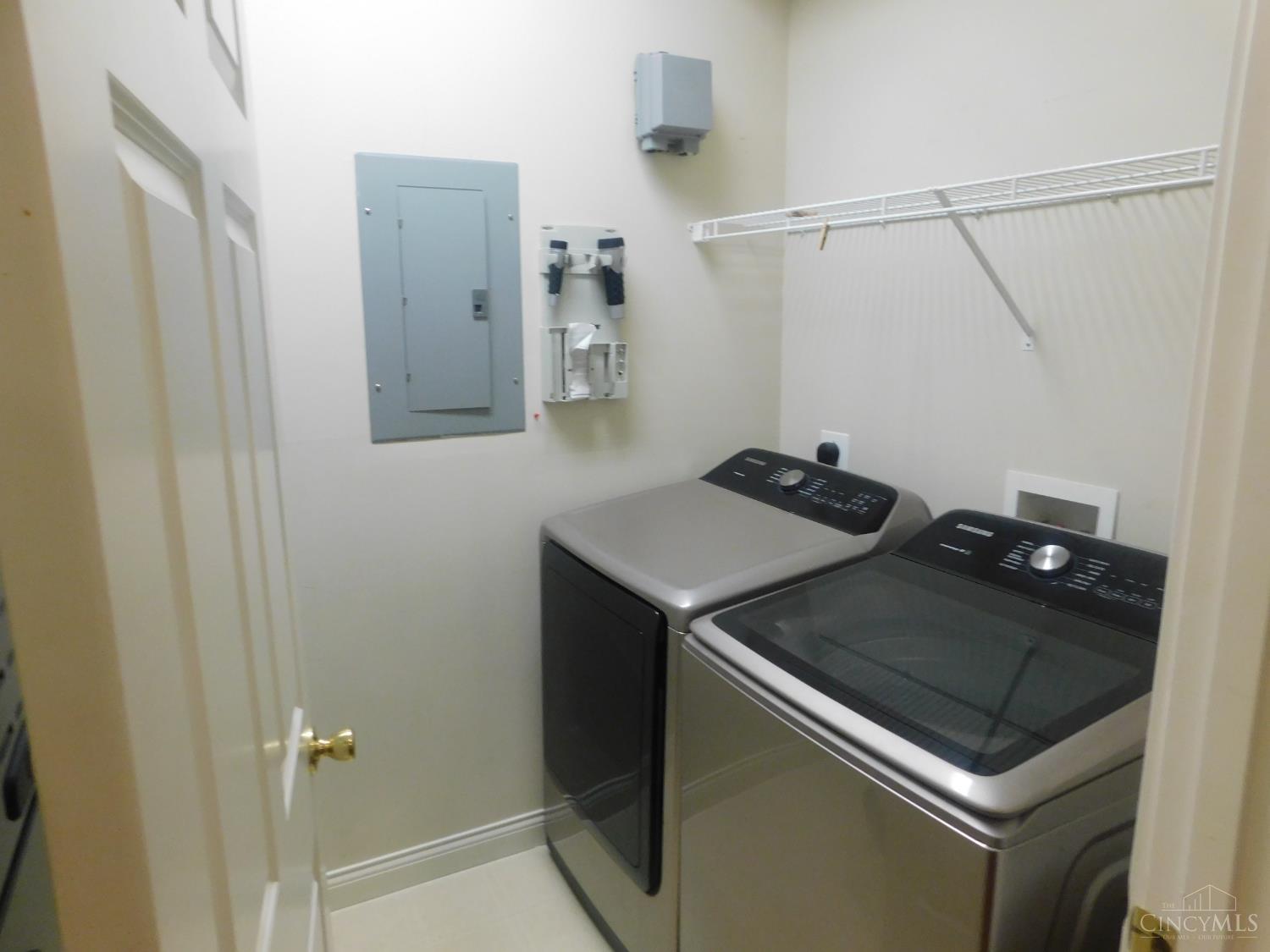8026 Pinnacle Point Drive 103