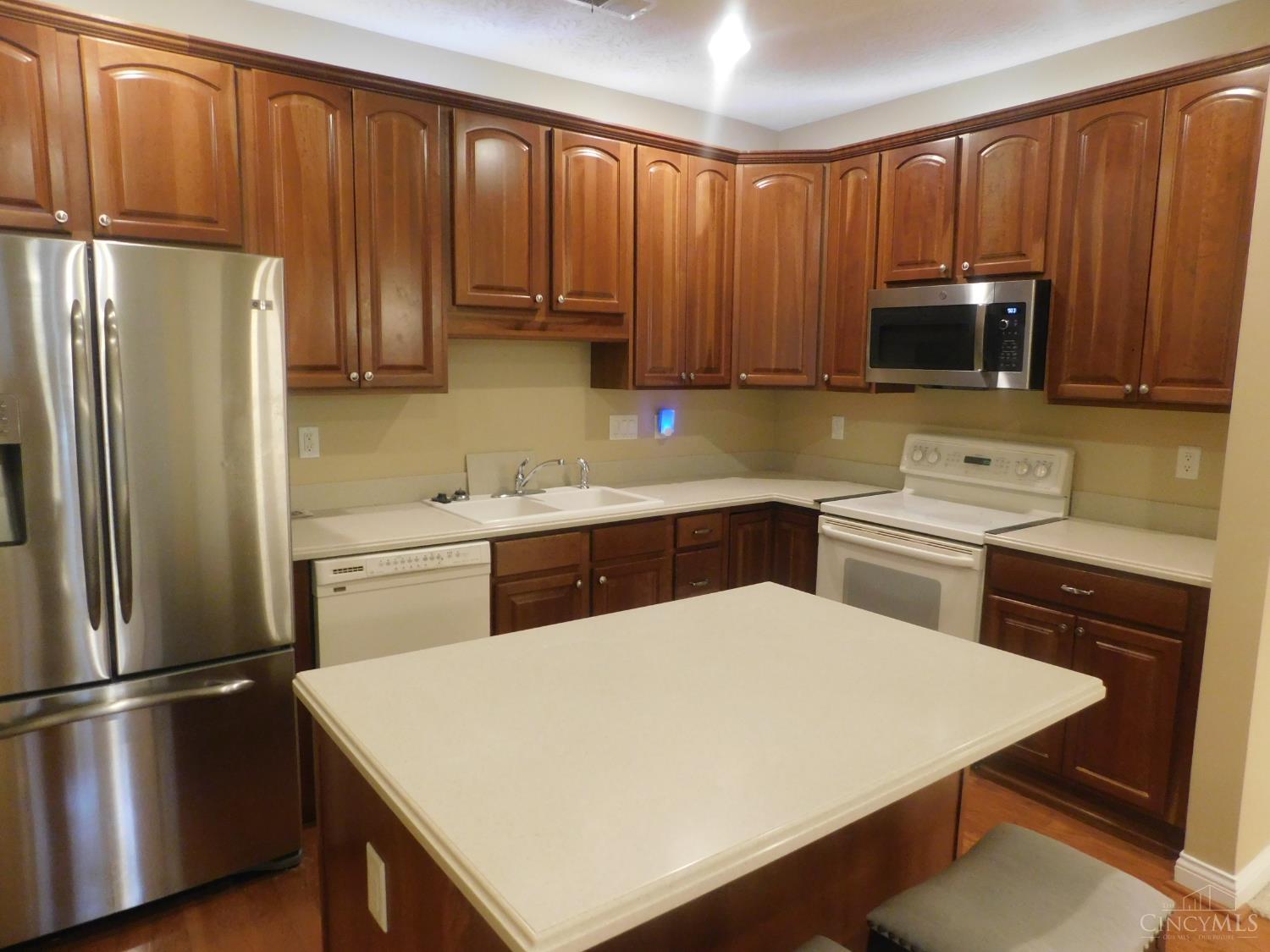 8026 Pinnacle Point Drive 103