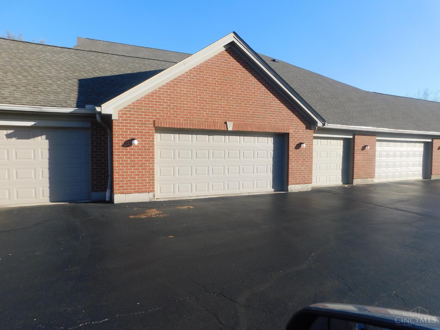 8026 Pinnacle Point Drive 103