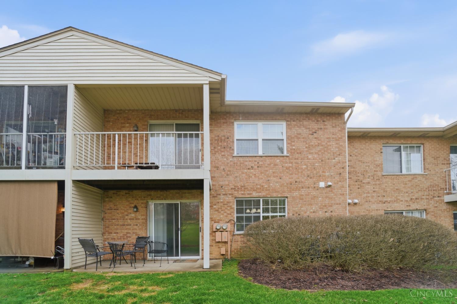 5210 Old Oak Trail 5