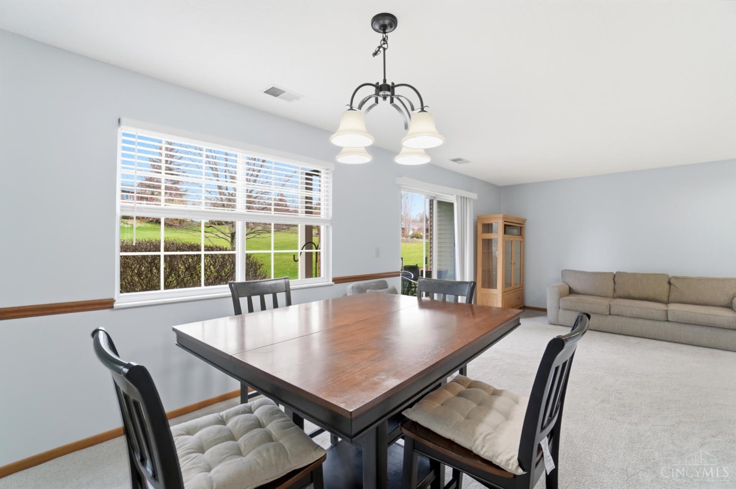 5210 Old Oak Trail 5