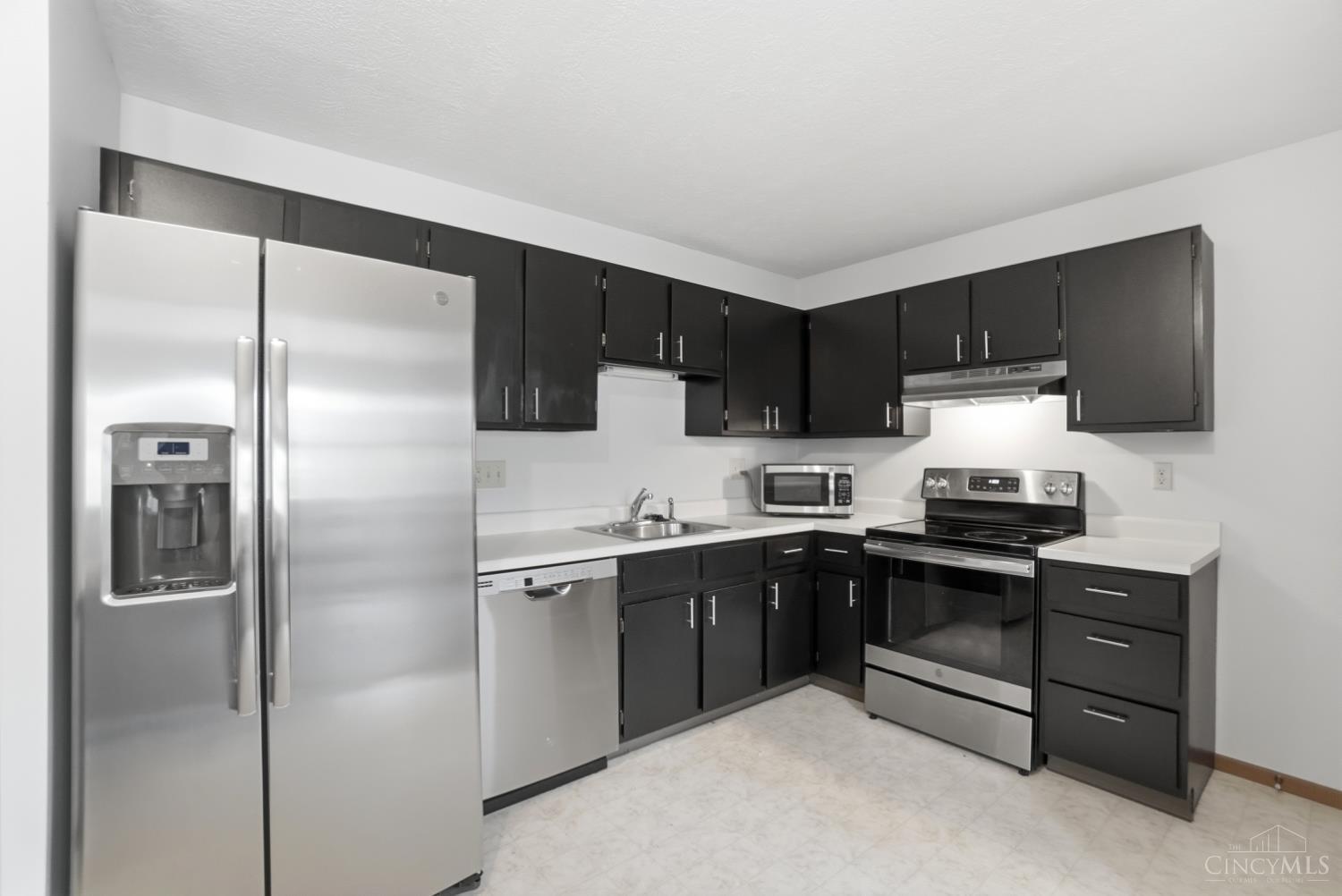 5210 Old Oak Trail 5