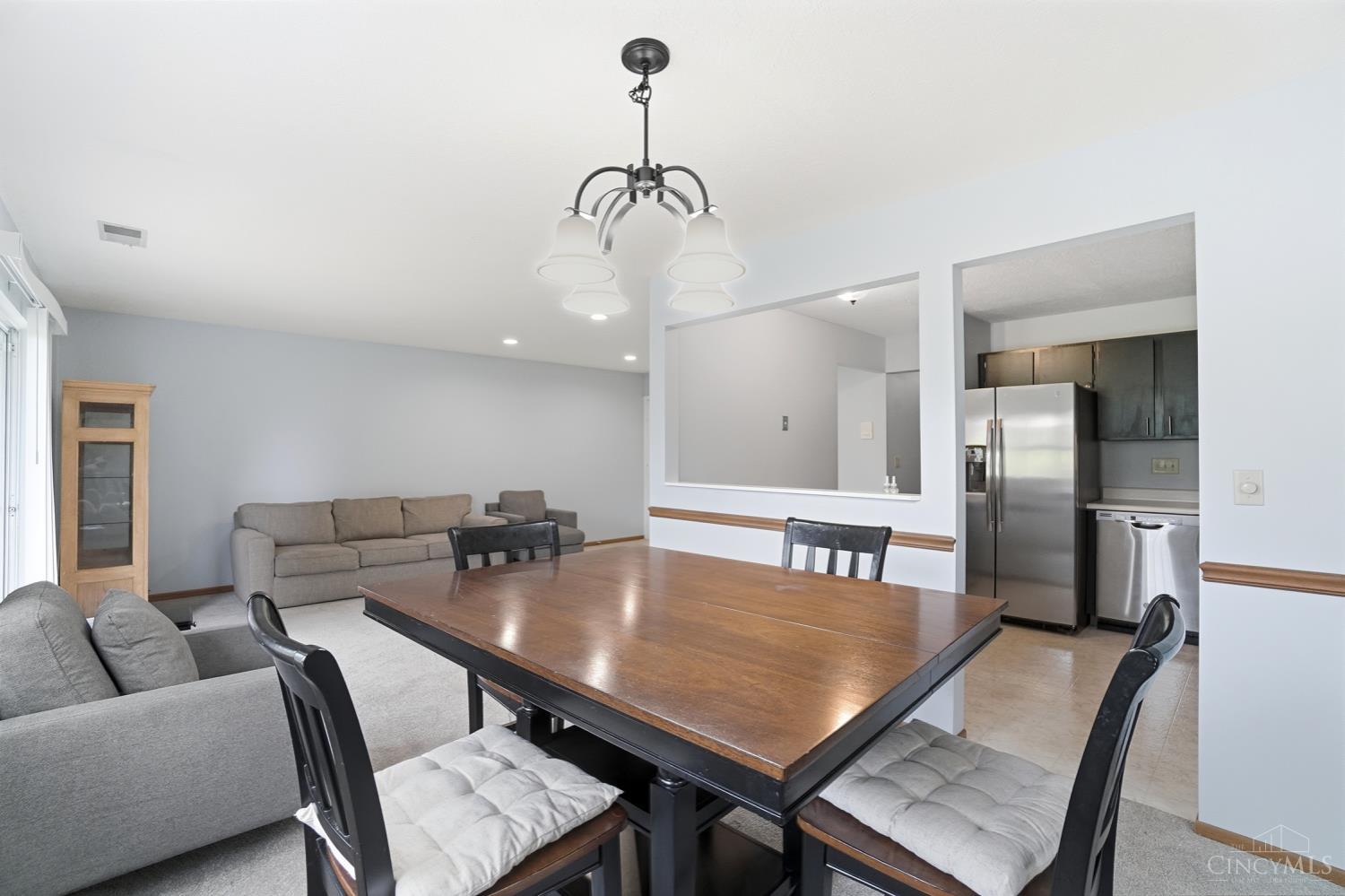 5210 Old Oak Trail 5