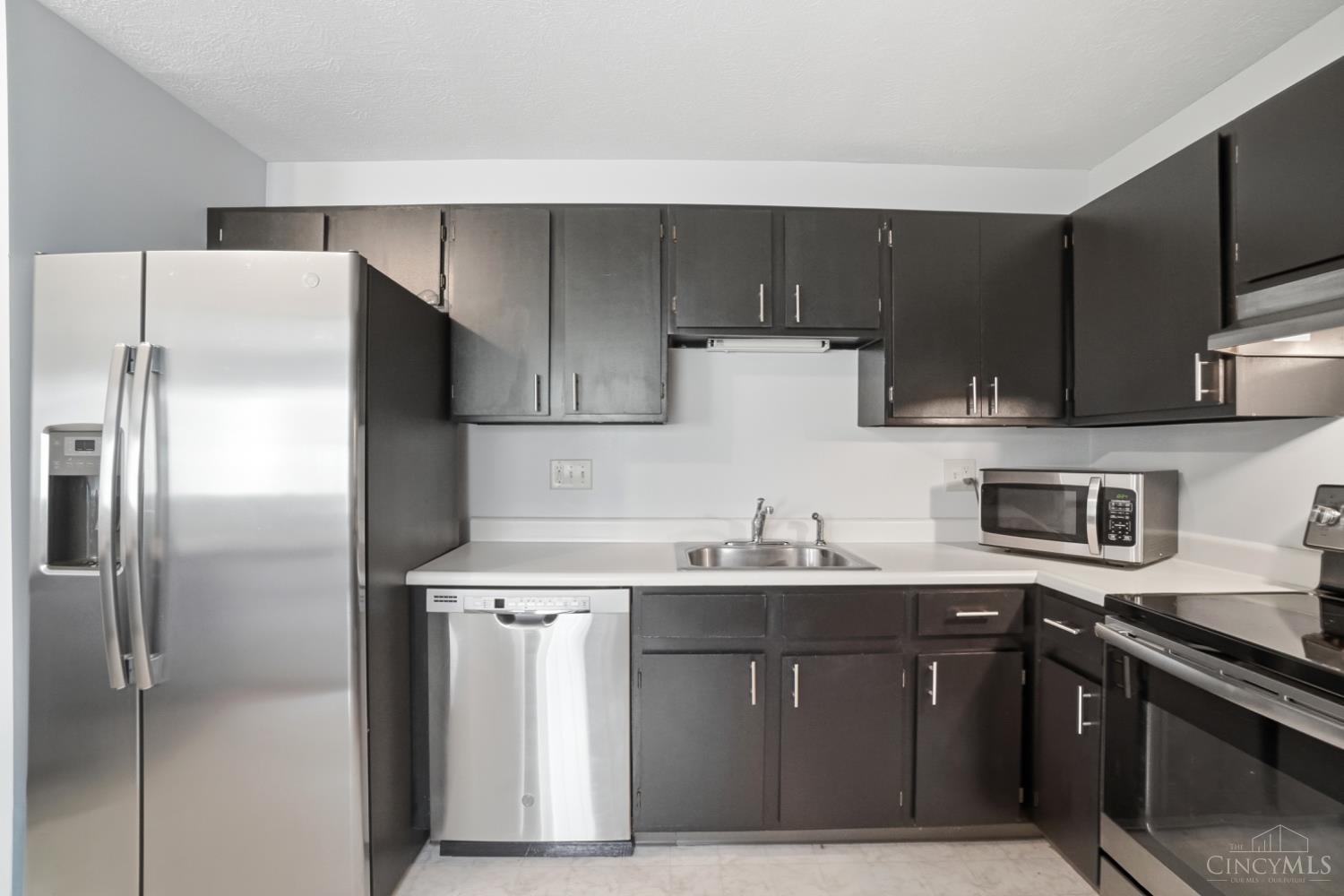 5210 Old Oak Trail 5