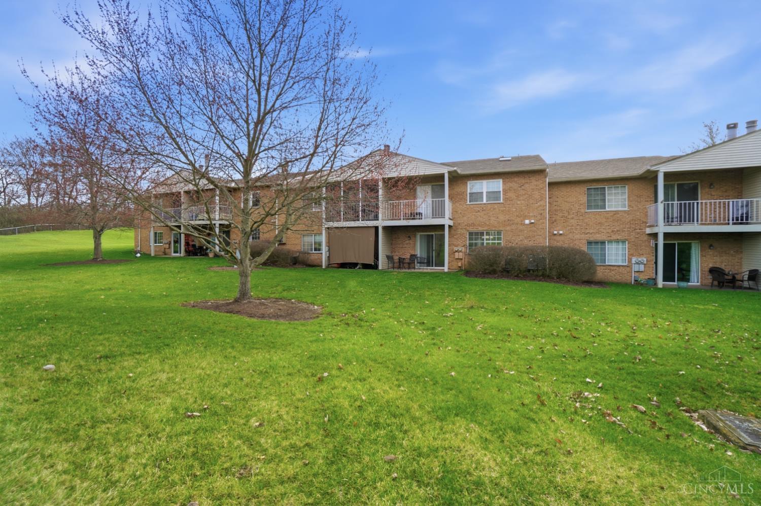 5210 Old Oak Trail 5