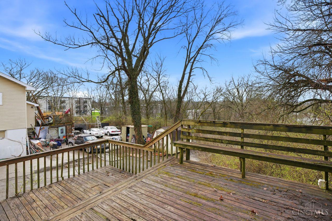 2715 W North Bend Road
