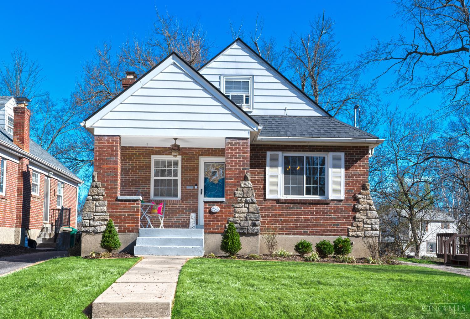 2560 Ridgeland Place